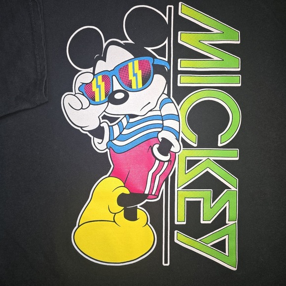 Vintage Style Mickey Mouse T-Shirt Large Disney World Resort Retro Sunglasses - Picture 3 of 7
